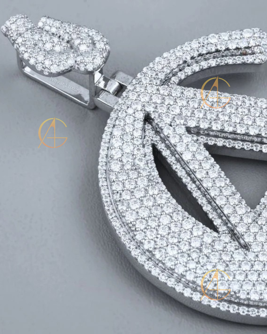 Luxury Moissanite Pendant Necklace - VVS Diamond Jewelry by Auren