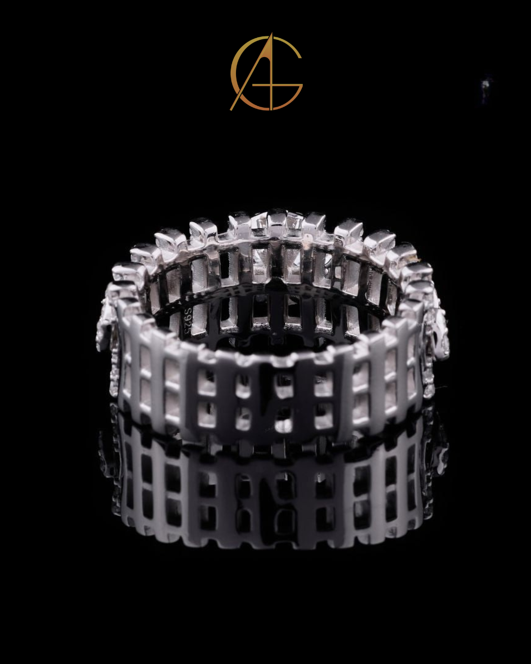 1.00 CT Luxury Full Diamond Eternity Ring with Prominent Round Cut Moissanite Diamond Centerpiece and Artisanal Geometric Detailing