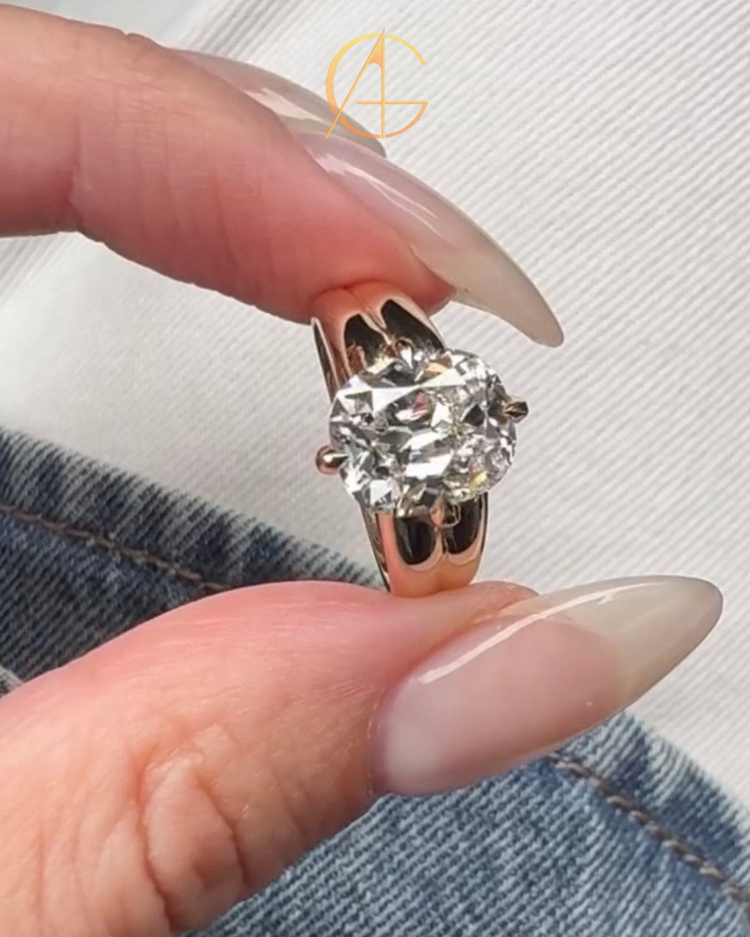 2.40 CT Dazzling Moissanite Old Mine Cushion Cut Diamond Solitaire Ring For Wedding