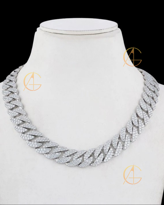 Custom Moissanite Prong Cuban Link Chain - Iced Out Diamond Necklace for Men