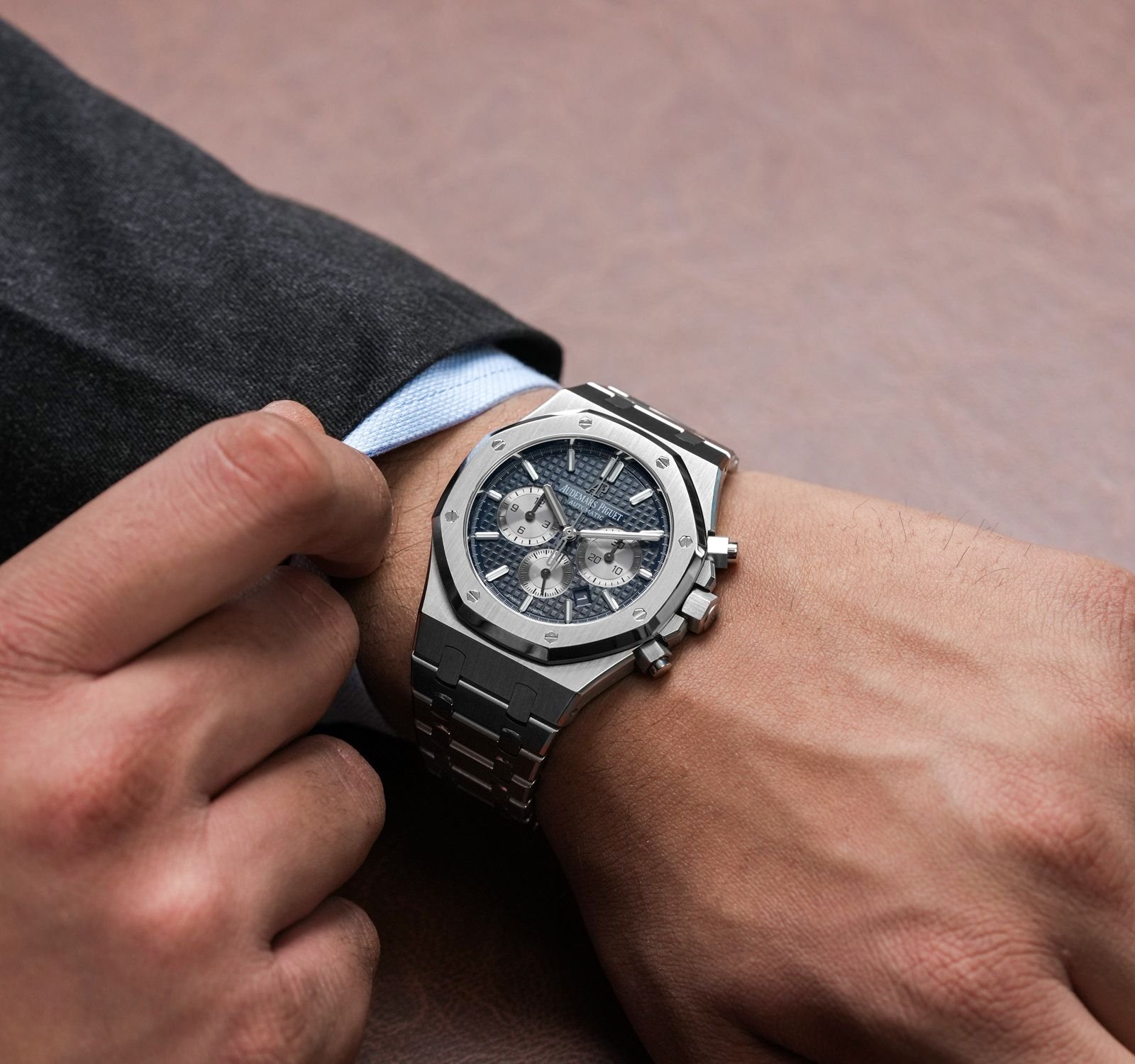 Audemars Piguet Royal Oak - Image 5