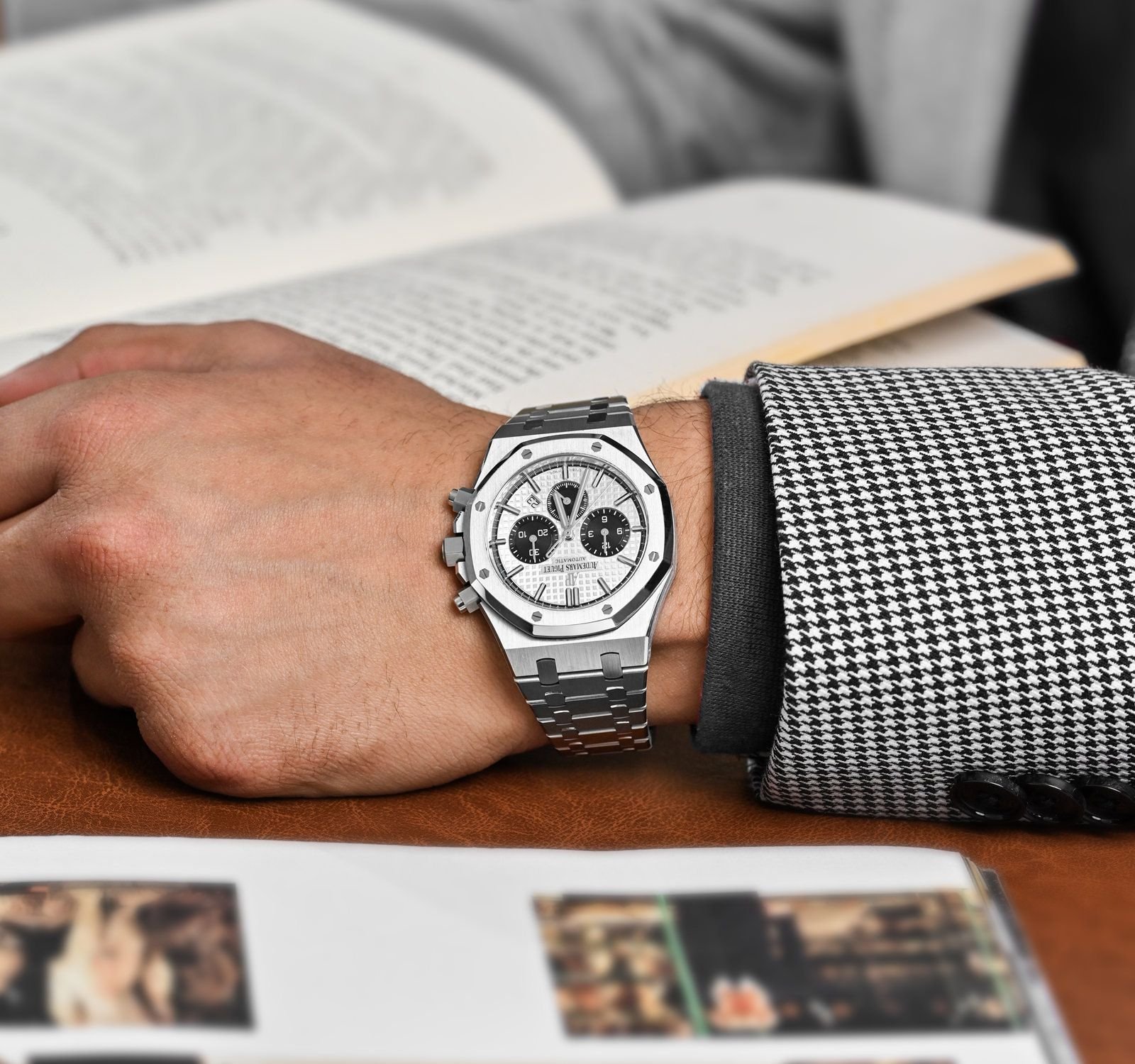 Audemars Piguet Royal Oak - Image 4