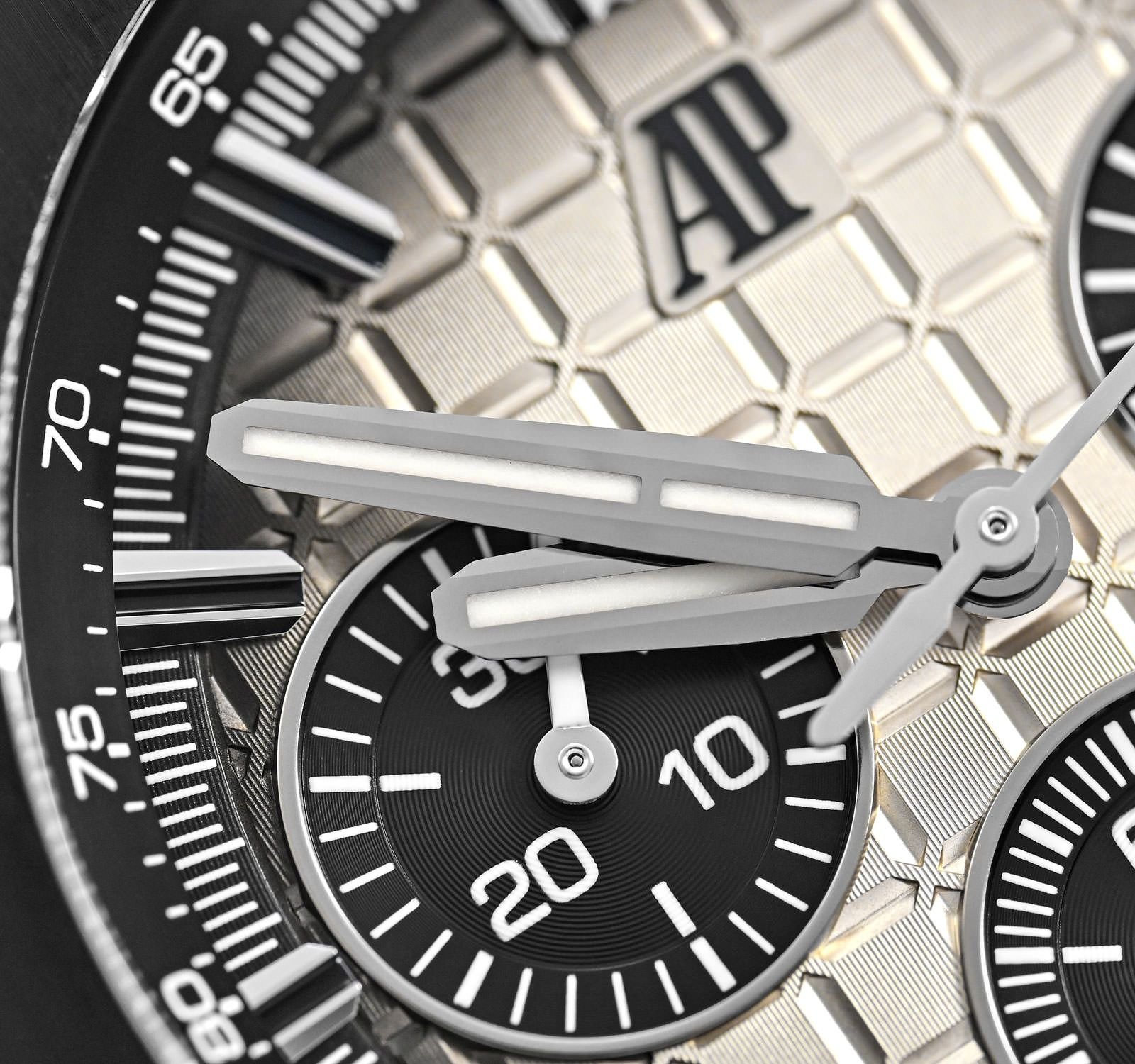 Audemars Piguet Royal Oak Offshore - Image 6